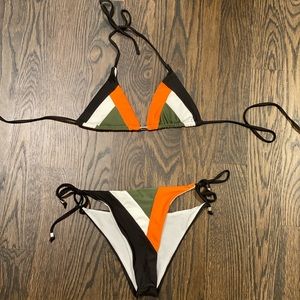 Adorable Bikini Set in great condition!